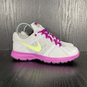 Nike RELENTLESS 2 Women’s size 7